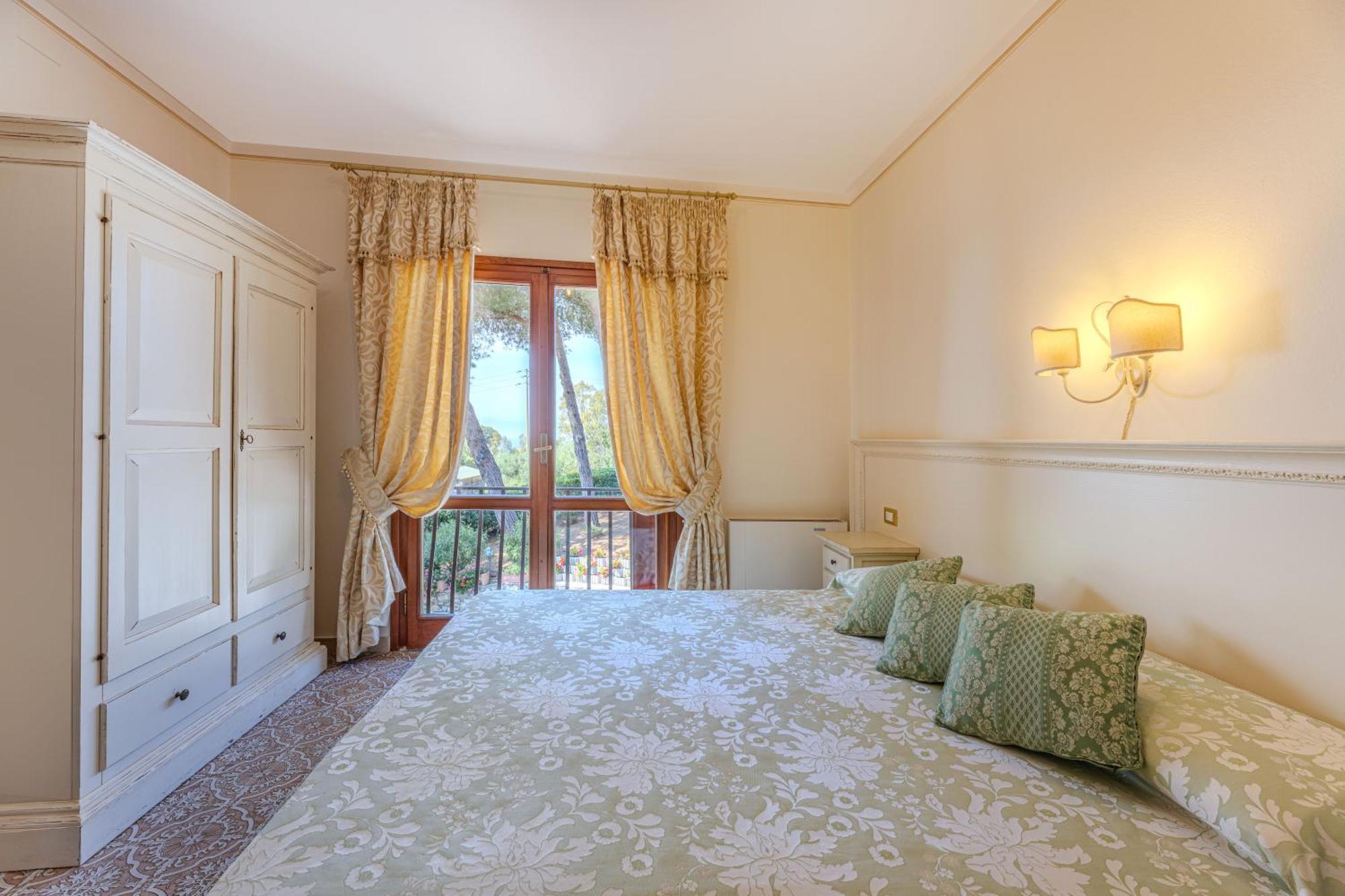 Villa Capitorsola Capoliveri  Eksteriør billede